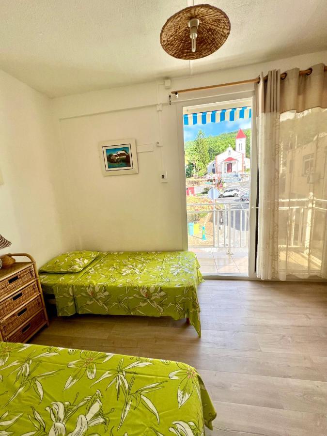 Ti Cabanon. Appartement Vue Mer A Deshaies. Экстерьер фото